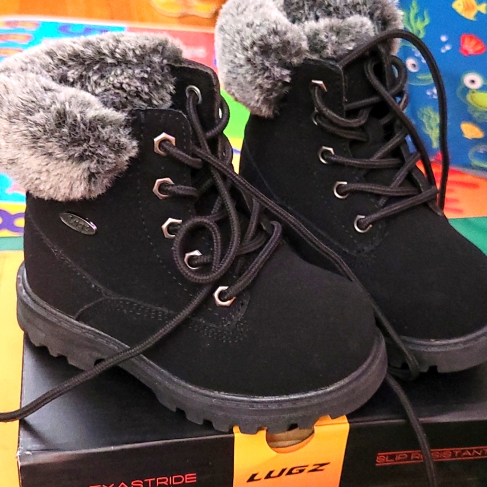 LUGZ toddler winter boots